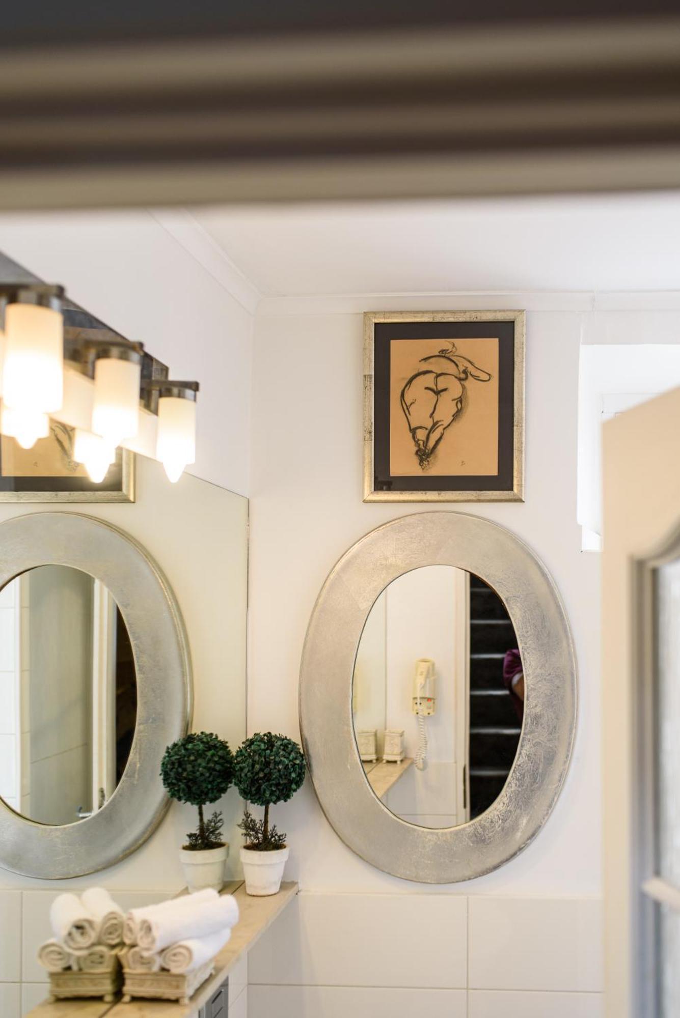 Bed and breakfast Tiffany's Town House *
